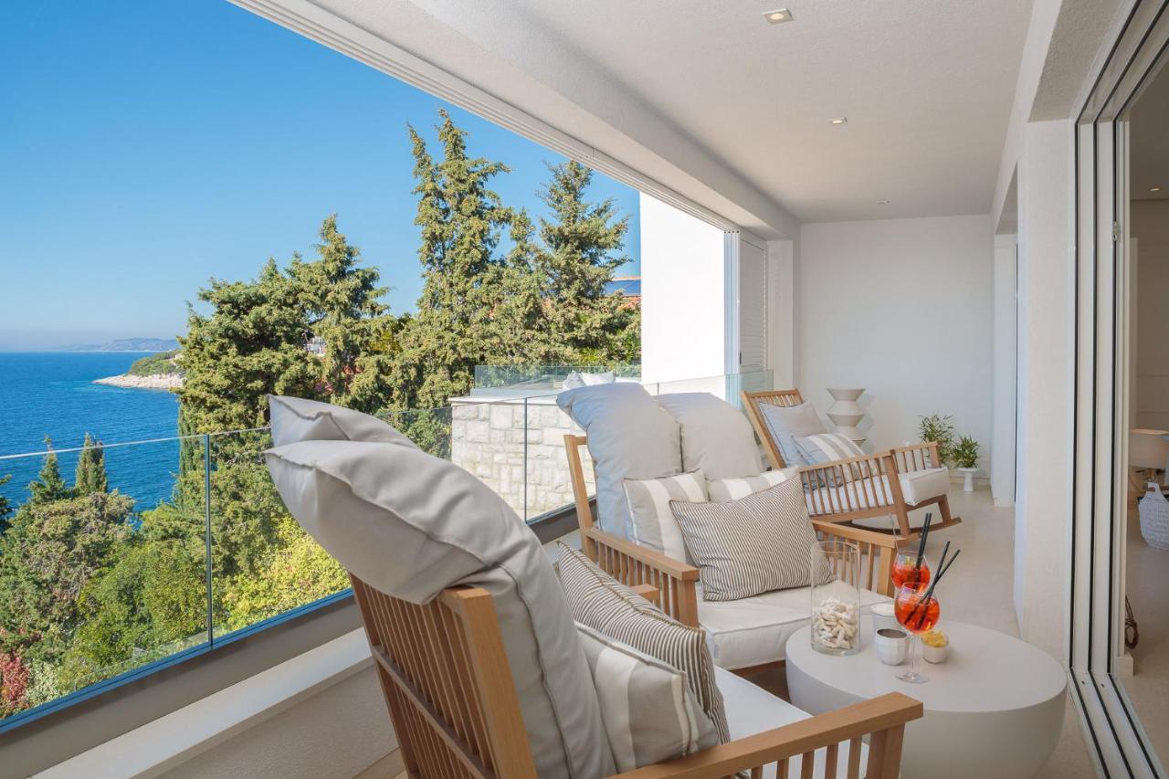 Luxury Seafront Villa Primosten Glamour With Private Pool, Sauna And Gym At The Beach In Primošten Εξωτερικό φωτογραφία