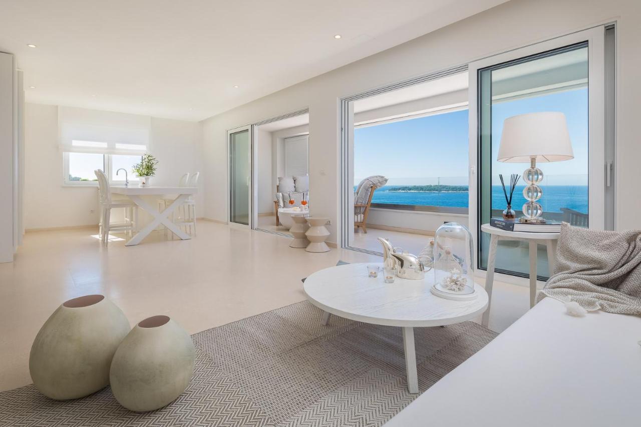 Luxury Seafront Villa Primosten Glamour With Private Pool, Sauna And Gym At The Beach In Primošten Εξωτερικό φωτογραφία